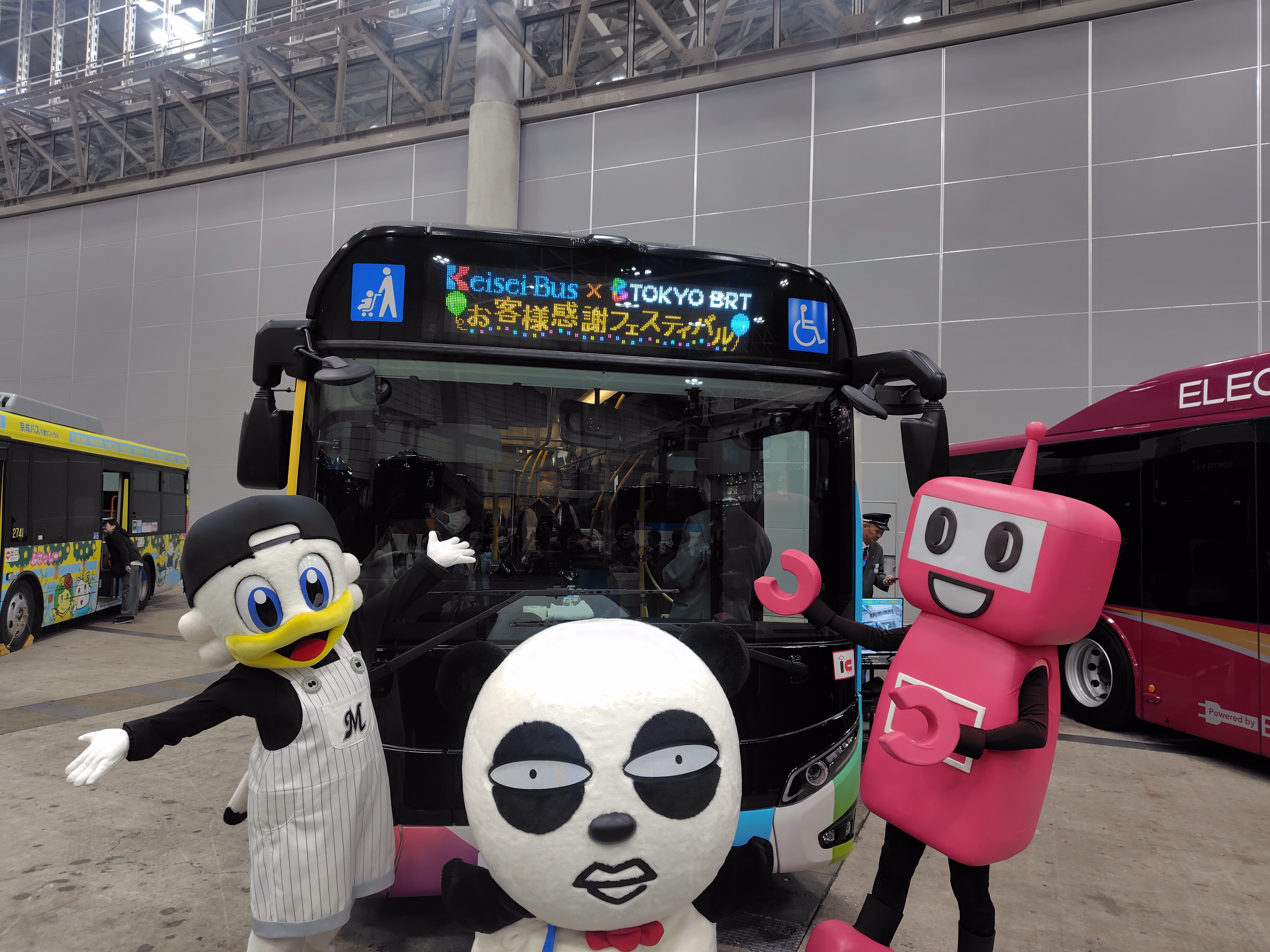 バス事業者のイベントにPASMOのロボットが参加しました！（2025年11月